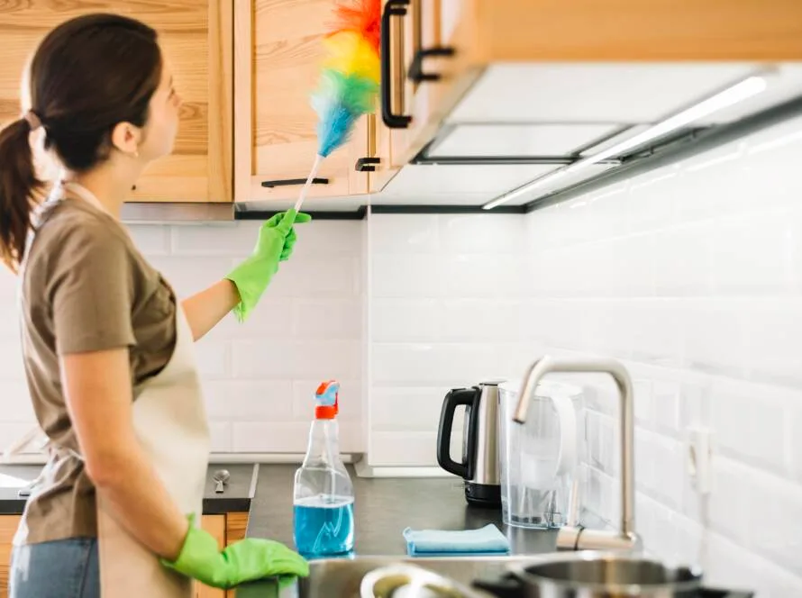 Limpieza profunda de una cocina